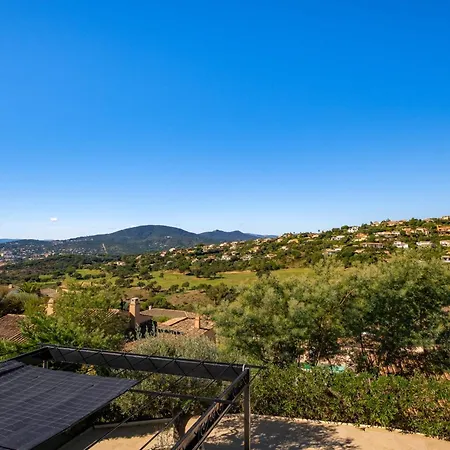 With Pool Near The Golf Course Sainte-Maxime
