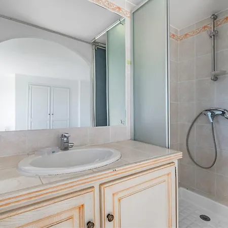 Apartament With Pool Near The Golf Course Sainte-Maxime